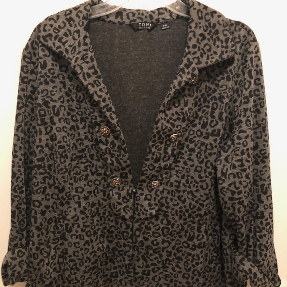 Toni Morgan black grey animal print blazer dressy